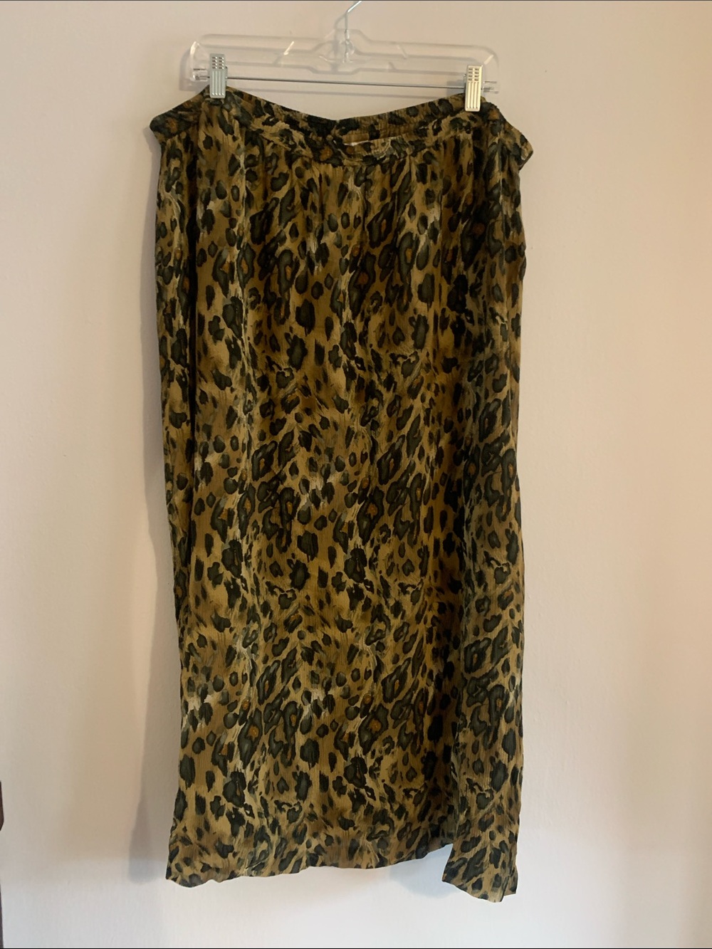 LINEA by Louis Dell’Olio Leopard Print Maxi Skirt 100% Silk Shell
